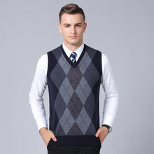 Load image into Gallery viewer, Fashion Brand Sweater Mens Pullovers V Neck Vest Slim Fit Jumpers Knit Sleeveless Autumn Casual Style Men Clothes MZB003
