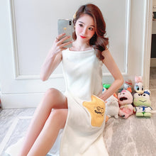 Load image into Gallery viewer, New Wearable Bath Towel Superfine Fiber Towels Soft and Absorbent Chic Towel for Autumn Hotel Home Bathroom Gifts Women Bathrobe
