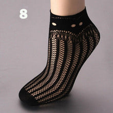 Load image into Gallery viewer, 1Pair Black High Elasticity Socks Unique design Women Summer Mesh Silk Socks Lace Sexy Ultrathin Transparent Nylon Short Socks
