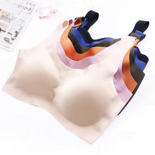 Load image into Gallery viewer, High Quality Breathable Fitness Sexy Thin Wireless Push Up Bra For Women Underwear Comfortable Seamless Japan Ice silk Lingerie
